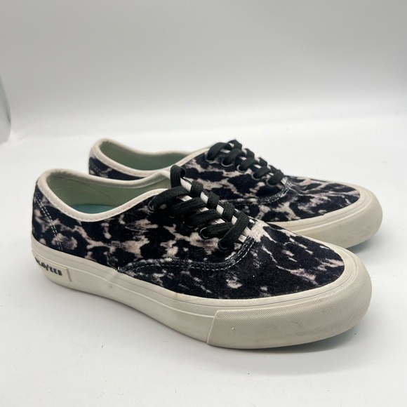 Seavees j.crew legend velvet Animal print leopard lace up sneakers women’s 6.5 - Picture 1 of 8